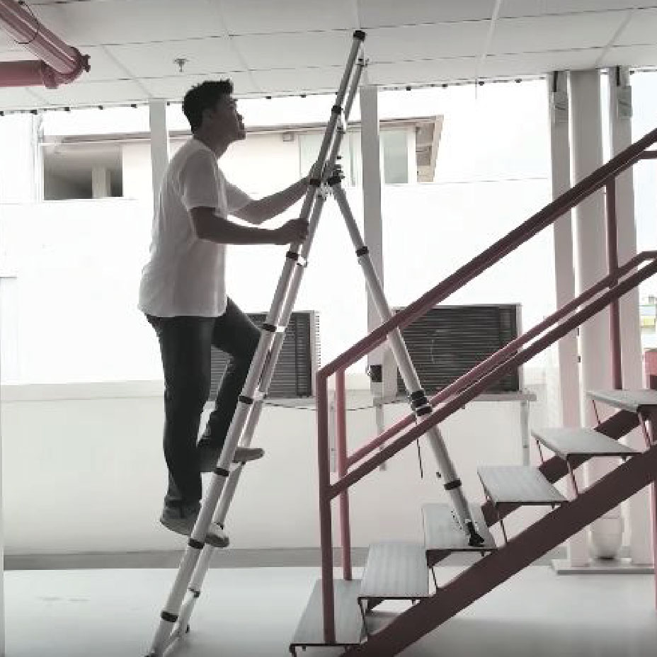 7+2 Steps - reach 3.7m - Tele-ProSteps Telescopic Ladder